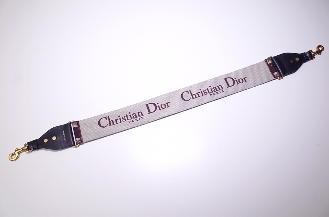 Dior 디올 버건디 Christian Dior 자수 숄더 스트랩