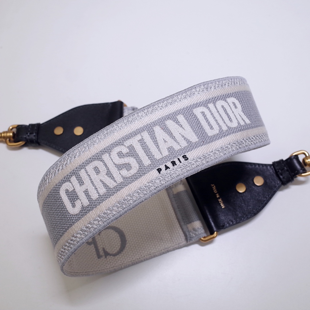 Dior 디올 그레이 Christian Dior 자수 숄더 스트랩