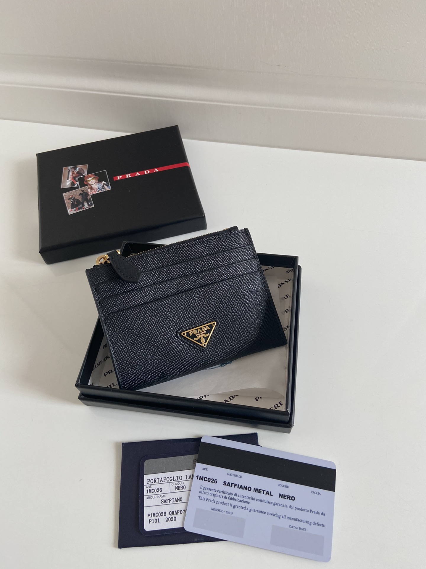 PRADA 프라다 사피아노 트라이앵글 로고 카드 지갑