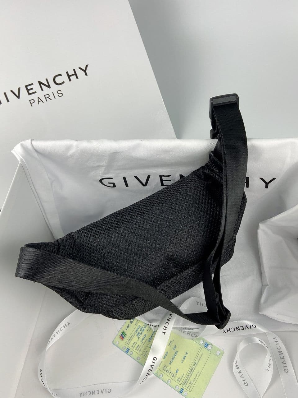 Givenchy 지방시 GIVENCHY 로고 프린트 나일론 범 백