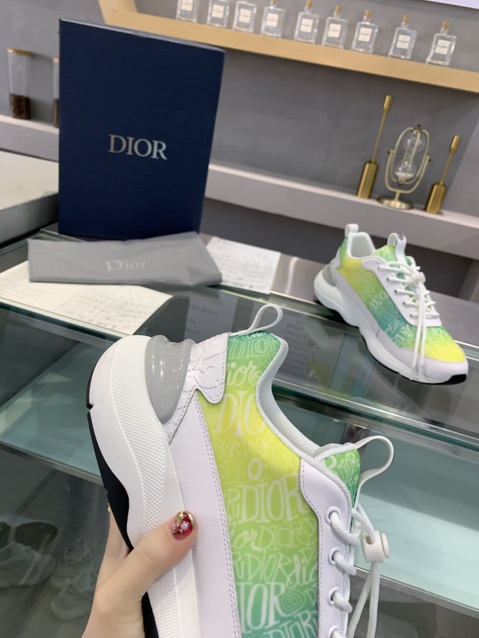 Dior 디올 DIOR AND SHAWN 모티브 캔버스 스니커즈