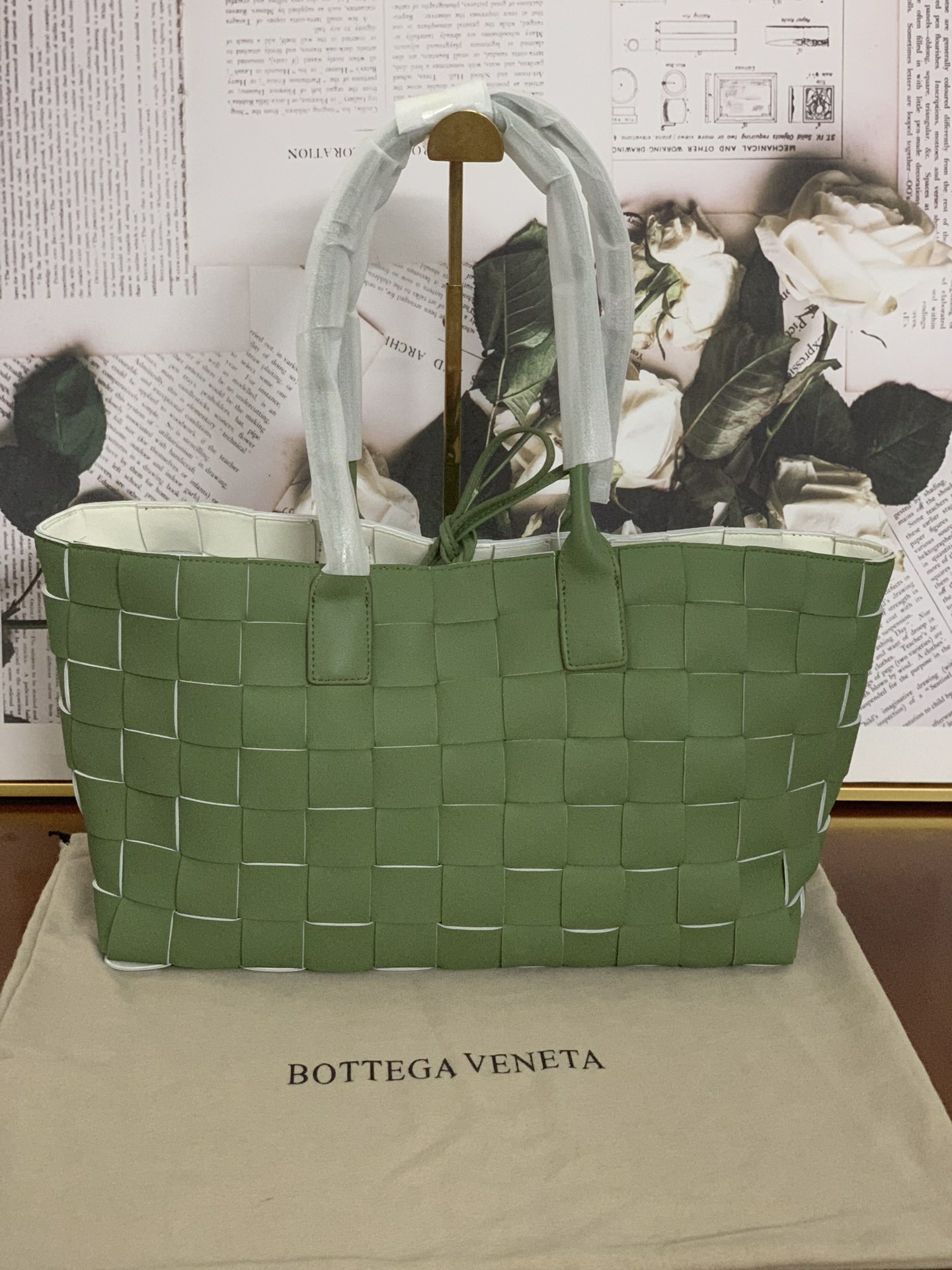 Bottega Veneta 보테가 베네타 인트레치아토 토트백