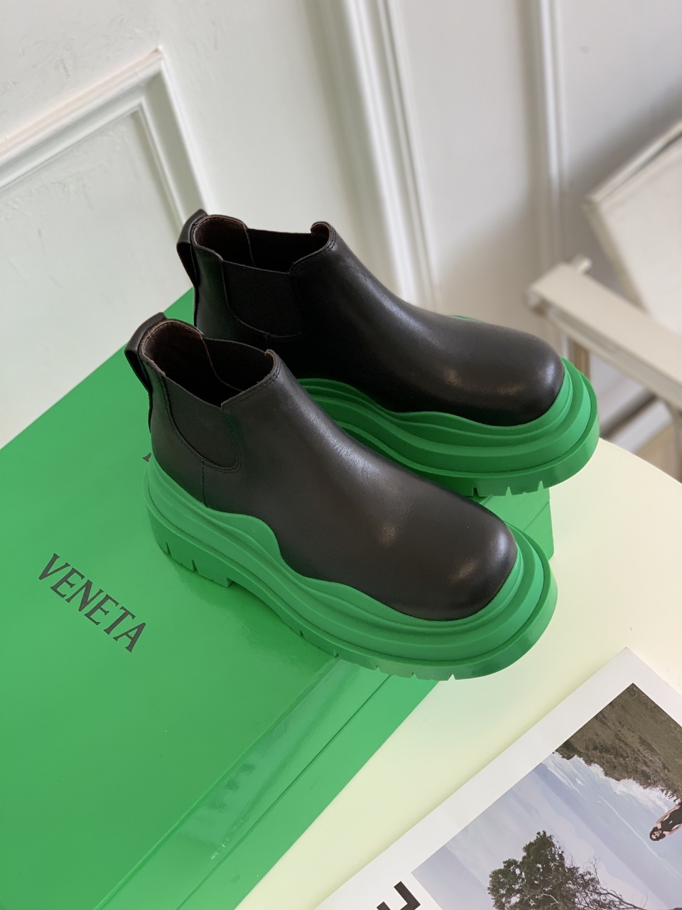 Bottega Veneta 보테가 베네타 로우 타이어 첼시 부츠