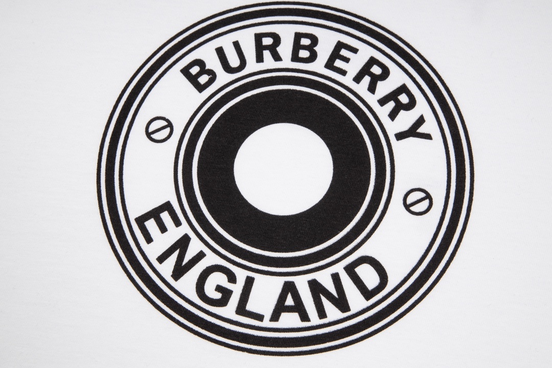 BURBERRY 버버리 POP로고 그래픽 코튼 티셔츠 (공용)
