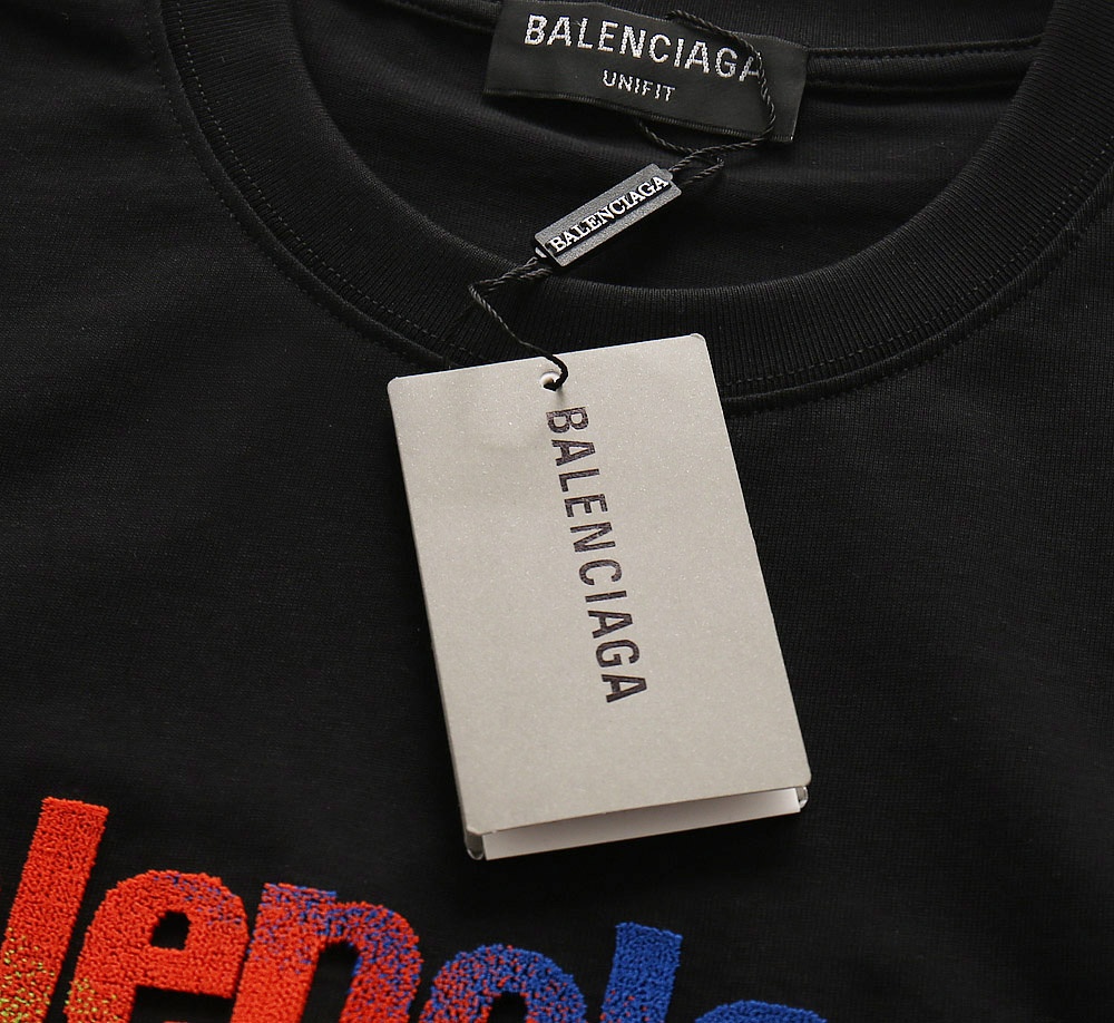 BALENCIAGA 발렌시아가 웨이브 로고 티셔츠 (공용)