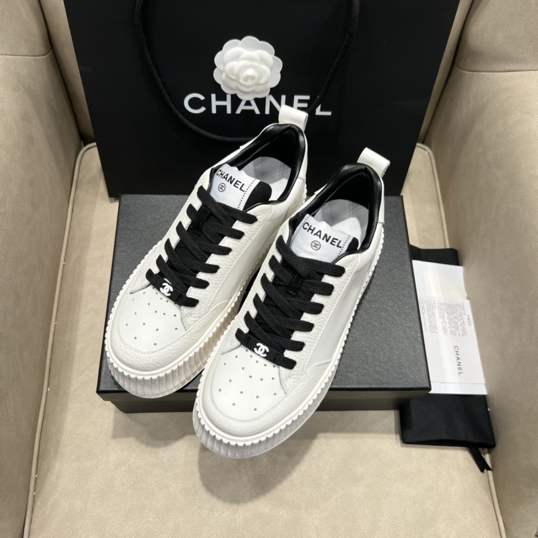 CHANEL 샤넬 뉴 바스켓 스니커즈