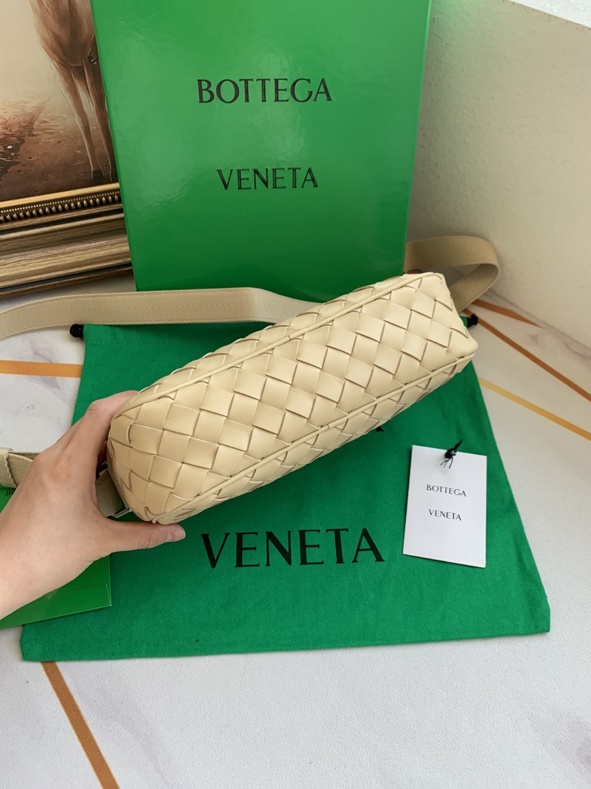 Bottega Veneta 보테가 베네타 인트레치아토 메신저백