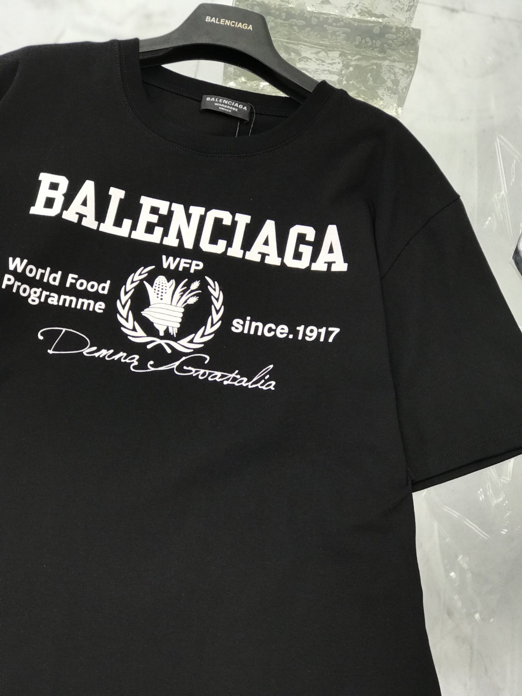 BALENCIAGA 발렌시아가 WFP 티셔츠 (공용)