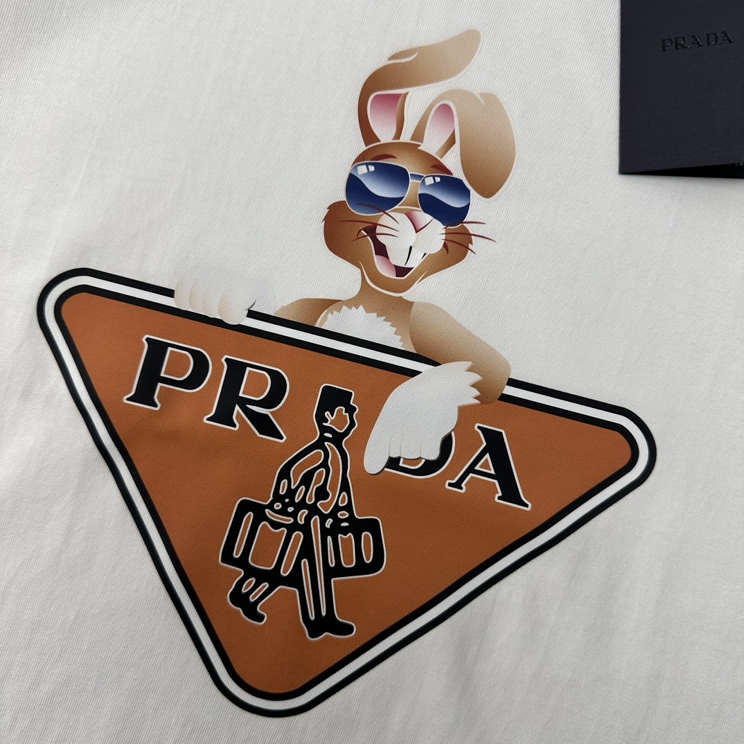PRADA 프라다 삼각로고 티셔츠 (공용)