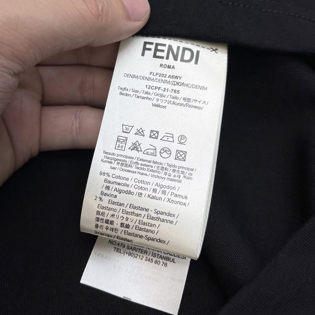 FENDI 펜디 포켓 티셔츠 (공용)